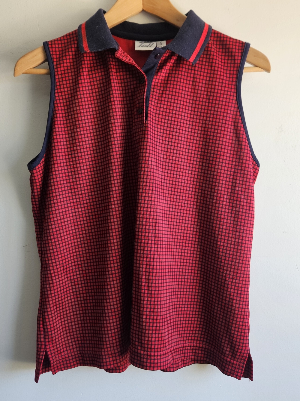 Tail Activewear Sleeveless Golf Polo Red Check with Navy Sz S